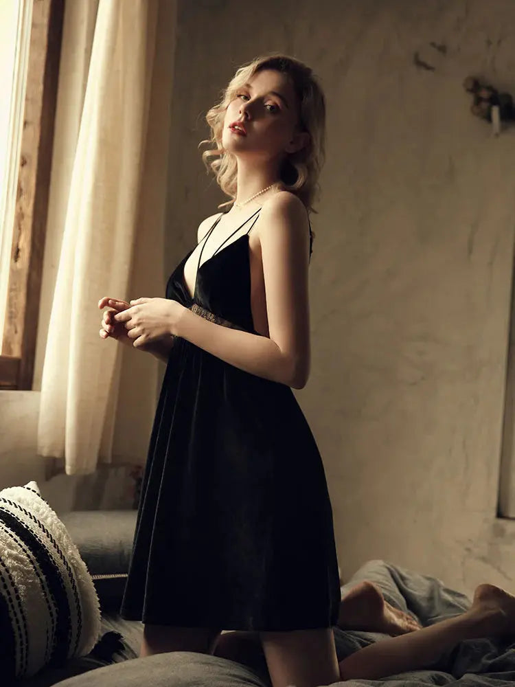 Behind Closed Door Nightdress LacyNighty Sleeping Wear