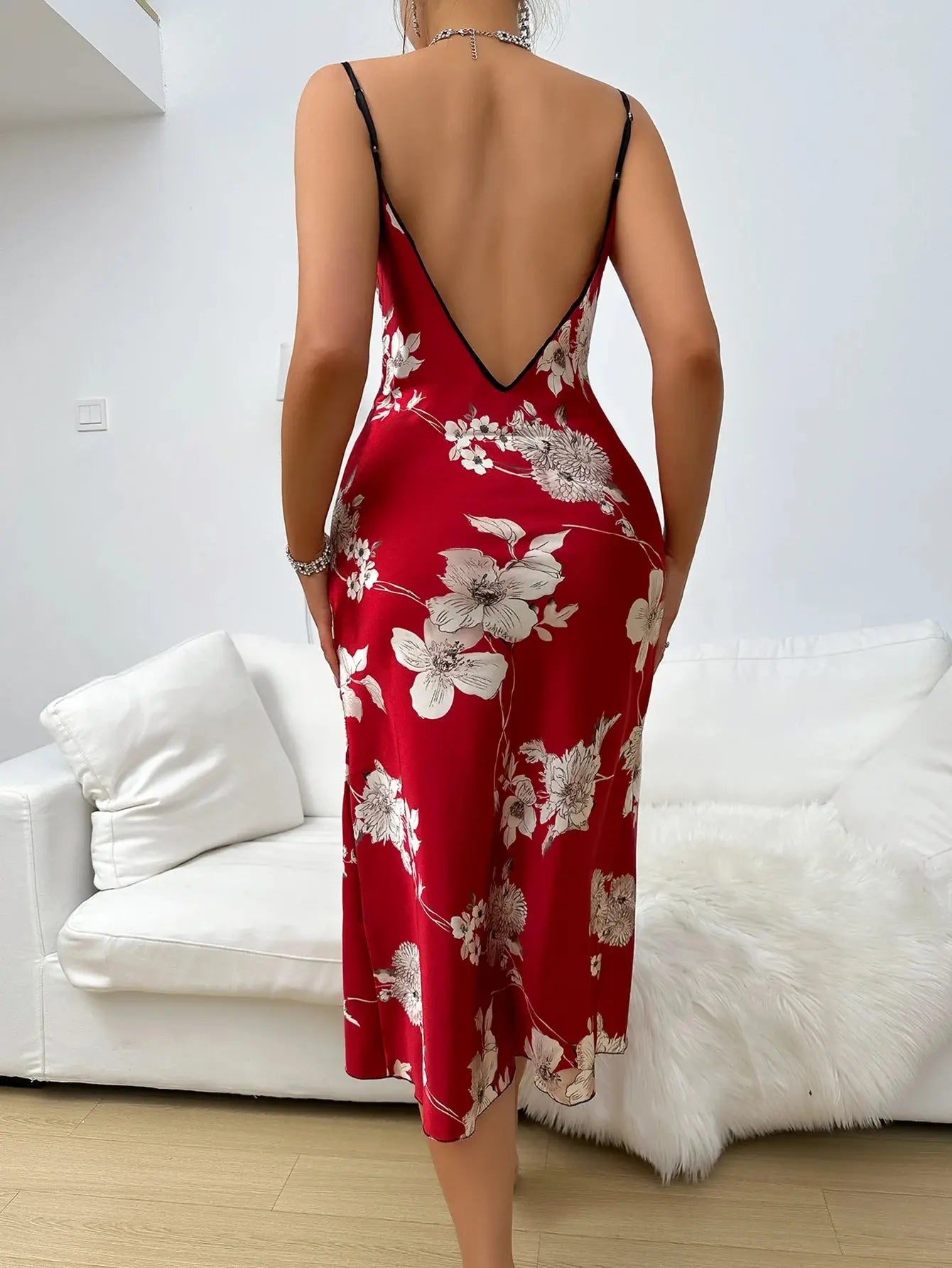 LacyNighty™ Elegant Floral Backless Nightdress Lacy Nighty