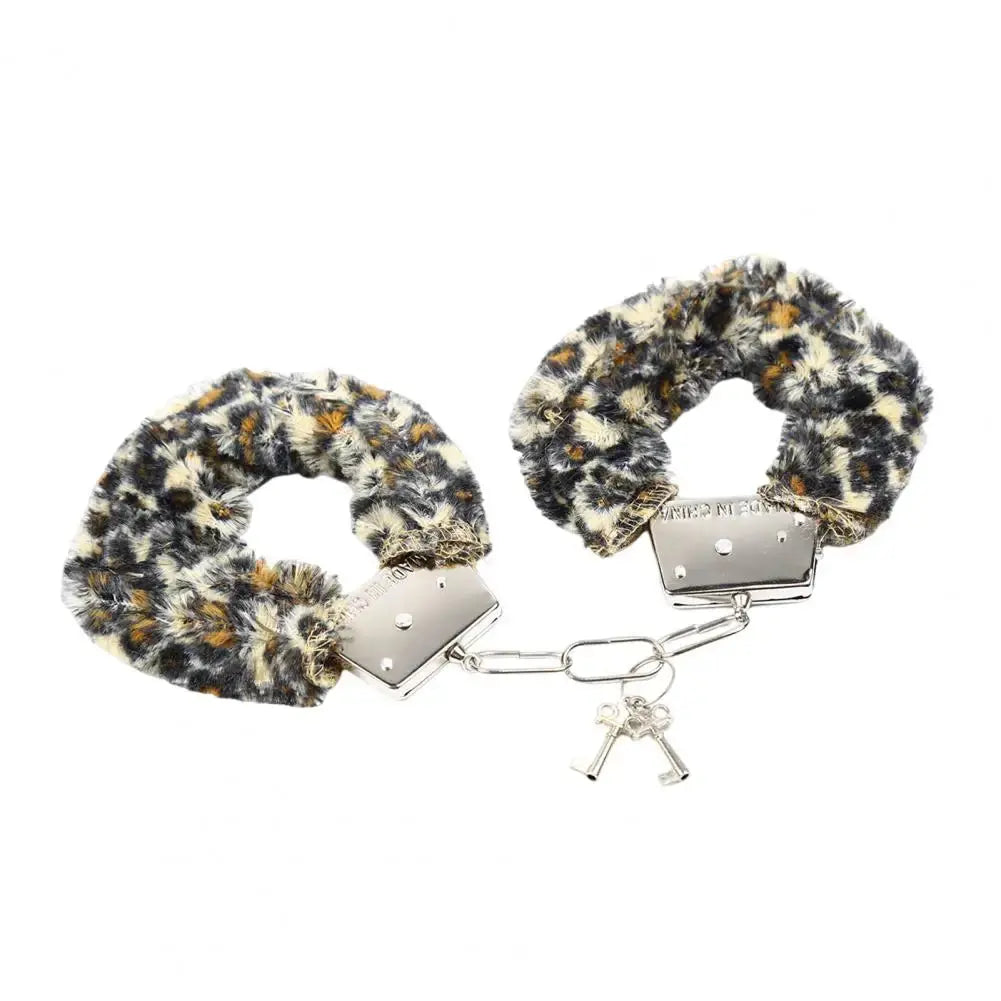 Fur Hand Cuffs Lacy